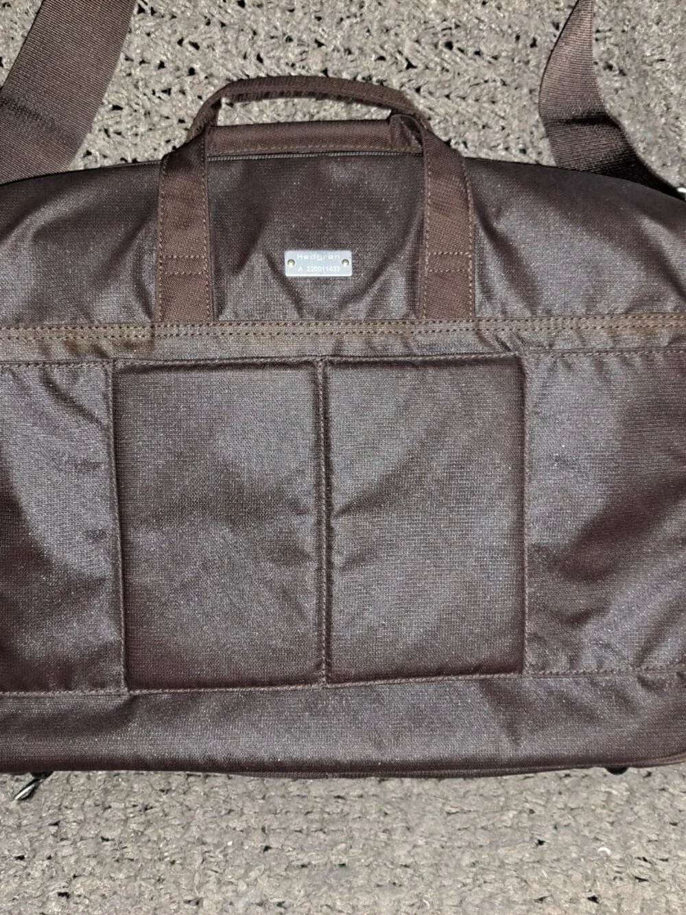 HEDGREN-UTOPIA 14L-Padded Laptop Messenger Travel Bag-Brown-Quilted-Near Mint